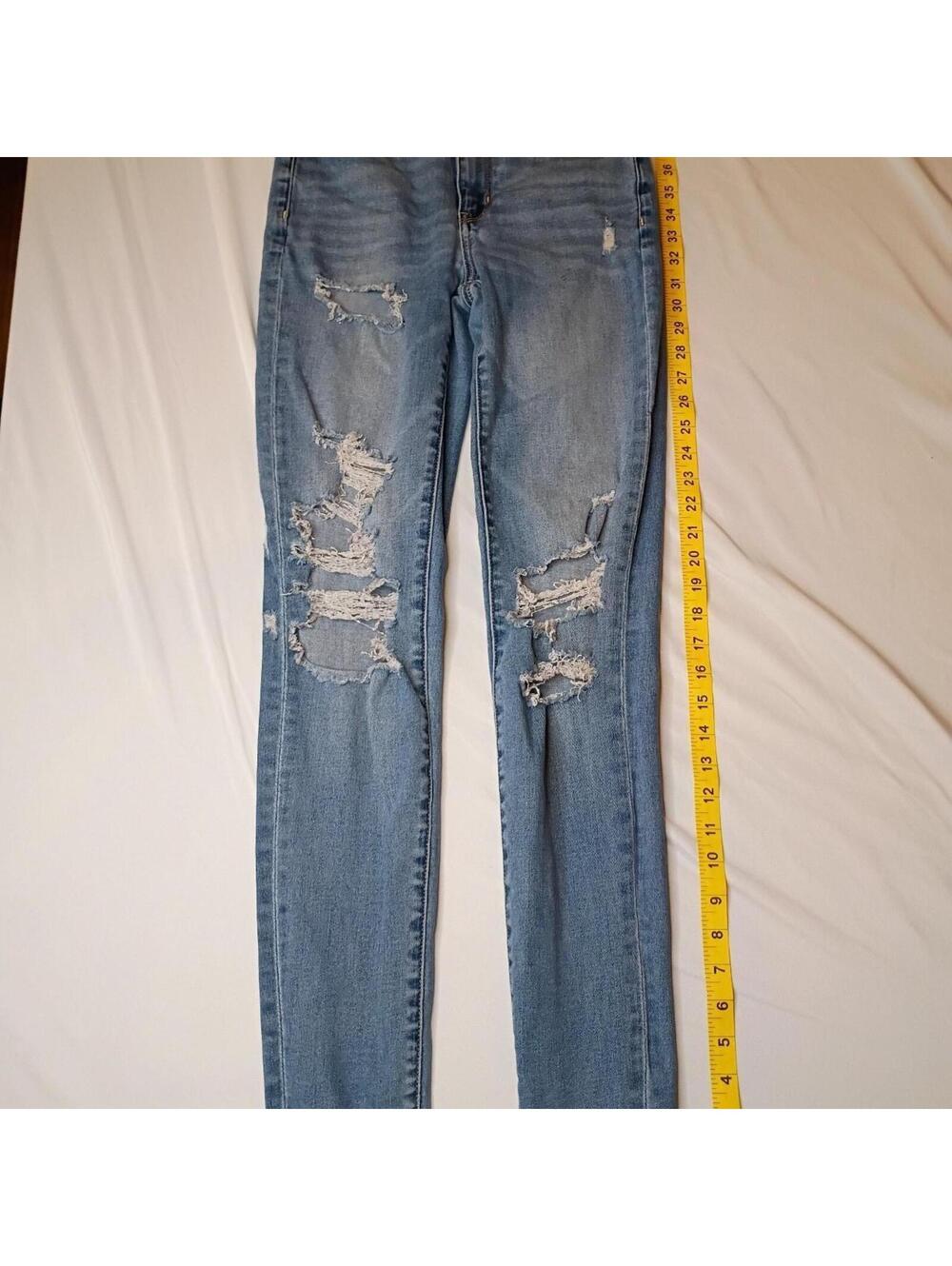 American Eagle Outfitters Women's Blue Jeans